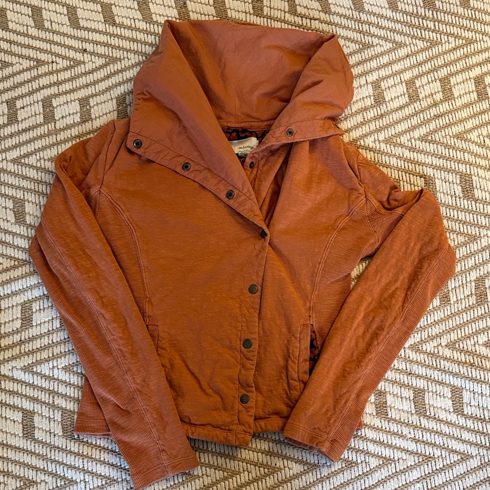 Anthropologie Women's asymmetrical cardigan with cow neck. Size XS